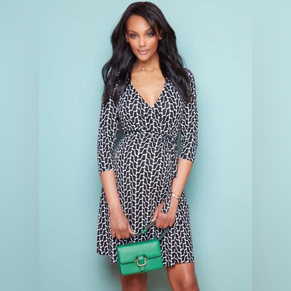 Seraphine Geo Print Georgina Maternity Nursing Wrap Dress Black White US Size 6 - Picture 1 of 16